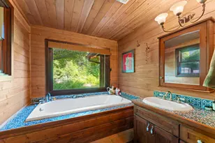 1026 N Schoolhouse Creek Rd, Grants Pass, OR 97526 - Photo 15