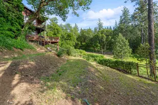 1026 N Schoolhouse Creek Rd, Grants Pass, OR 97526 - Photo 31