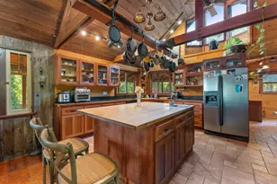 1026 N Schoolhouse Creek Rd, Grants Pass, OR 97526 - Photo 9