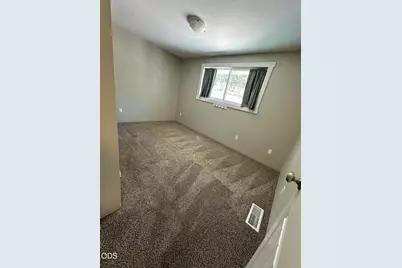 6169 Tamarack Lane, Central Point, OR 97502 - Photo 9