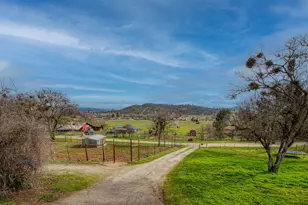 6169 Tamarack Ln, Central Point, OR 97502 - Photo 19