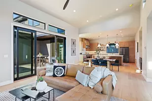 3374 NW Leavitt Ln, Bend, OR 97703 - Photo 13