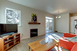 940 NE Paula Dr, Bend, OR 97701 - Photo 7