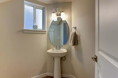 940 NE Paula Drive #21, Bend, OR 97701 - Photo 15