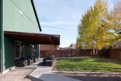 20079 Elizabeth Lane, Bend, OR 97702 - Photo 25