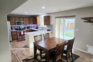 20079 Elizabeth Ln, Bend, OR 97702 - Photo 9