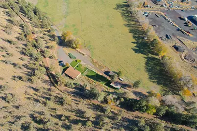 905 NE Barnes Road, Prineville, OR 97754 - Photo 11