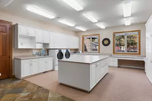 21955 Rickard Rd, Bend, OR 97702 - Photo 21