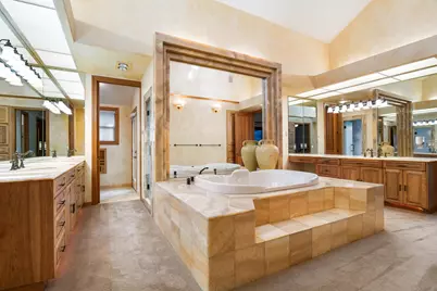 21955 Rickard Road, Bend, OR 97702 - Photo 13