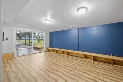 2554 W Stewart Avenue, Medford, OR 97501 - Photo 17