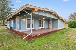 2554 W Stewart Ave, Medford, OR 97501 - Photo 27