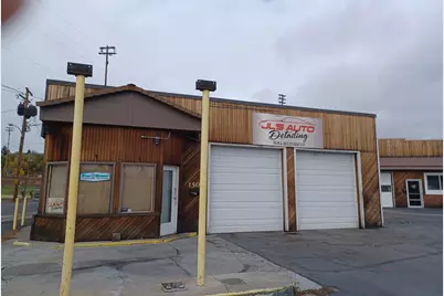 1501 Esplanade Avenue #A&B, Klamath Falls, OR 97601 - Photo 3