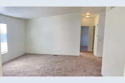 8401 Old Stage Road #UNIT 27, Central Point, OR 97502 - Photo 25