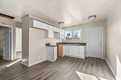 142 Onyx Street, Eagle Point, OR 97524 - Photo 3