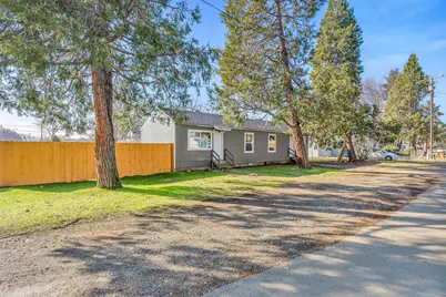 142 Onyx Street, Eagle Point, OR 97524 - Photo 13