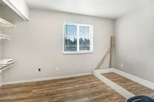 65605 61st St, Bend, OR 97703 - Photo 5