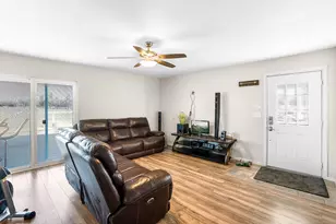 65605 61st St, Bend, OR 97703 - Photo 3