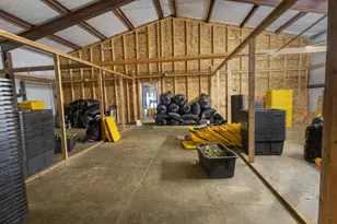 1801 Davis Creek Rd, Selma, OR 97538 - Photo 9