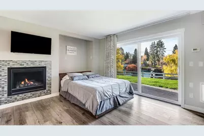 1565 NW Wall Street #206, Bend, OR 97703 - Photo 17