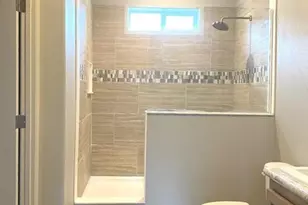 535 W River St, Cave Junction, OR 97523 - Photo 7