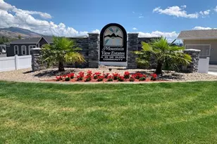 333 Mountain View Dr, Talent, OR 97540 - Photo 17