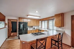 110 NE Thousand Oaks Dr, Corvallis, OR 97330 - Photo 17