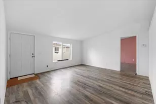 633 E Archwood Dr, Eagle Point, OR 97524 - Photo 13