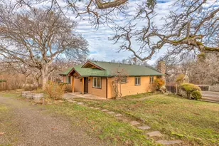 4260 Clayton Rd, Ashland, OR 97520 - Photo 35