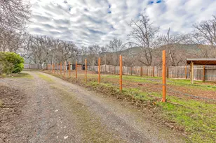 4260 Clayton Rd, Ashland, OR 97520 - Photo 27