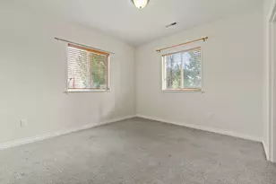 19555 Greatwood Loop, Bend, OR 97702 - Photo 27