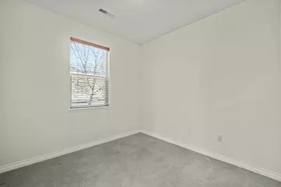 19555 Greatwood Loop, Bend, OR 97702 - Photo 19