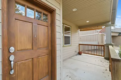 19555 Greatwood Loop, Bend, OR 97702 - Photo 7