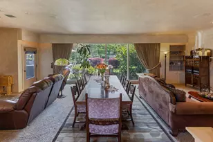 1117 NE Memorial Dr, Grants Pass, OR 97526 - Photo 3