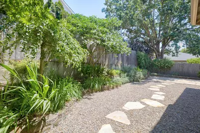 300 Woodville Way, Rogue River, OR 97537 - Photo 35