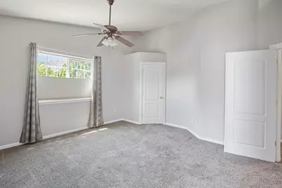 300 Woodville Way, Rogue River, OR 97537 - Photo 17