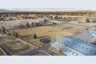 22333 Nelson Road, Bend, OR 97701 - Photo 45