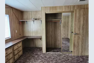 2455 Harbeck Road, Grants Pass, OR 97527 - Photo 9