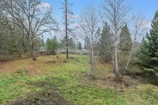 171 Almond St, Merlin, OR 97532 - Photo 1