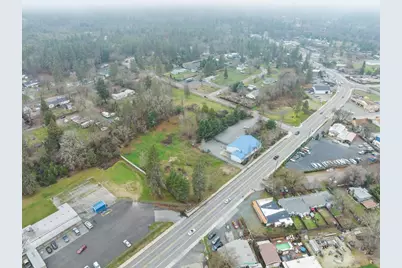 329 Merlin Road, Merlin, OR 97532 - Photo 5