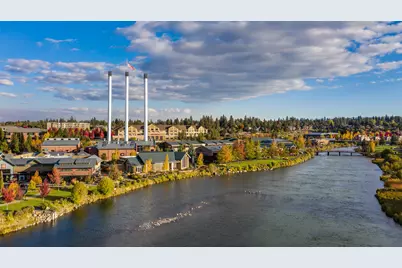 20013 Pinewood Road, Bend, OR 97702 - Photo 3