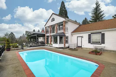 575 Country Aire Drive, Grants Pass, OR 97526 - Photo 3