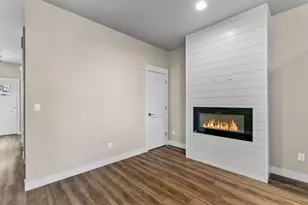 61531 SE Jennifer Ln, Bend, OR 97702 - Photo 5