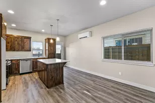 61531 SE Jennifer Ln, Bend, OR 97702 - Photo 9