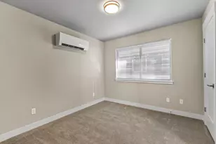 61531 SE Jennifer Ln, Bend, OR 97702 - Photo 11