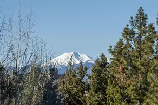 3282 NW Starview Dr, Bend, OR 97703 - Photo 37