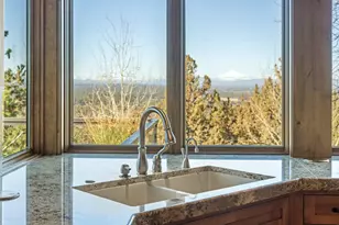 3282 NW Starview Dr, Bend, OR 97703 - Photo 13