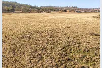 4477 E Antelope Road, Eagle Point, OR 97524 - Photo 15