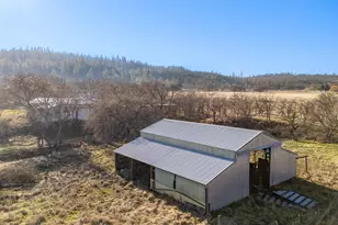 4477 E Antelope Rd, Eagle Point, OR 97524 - Photo 21