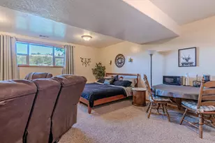 6645 Pioneer Rd, Medford, OR 97501 - Photo 29