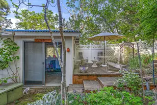 535 Scenic Dr, Jacksonville, OR 97530 - Photo 7